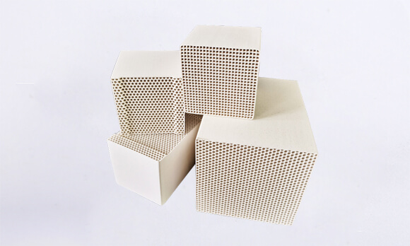 Honeycomb-Ceramic-Supplier