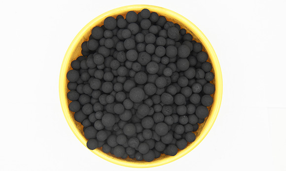 Activated carbon spheres